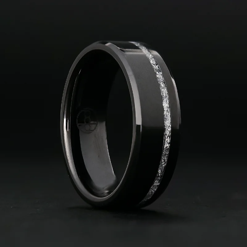 women stackable bangles -Silver Leaf Ring on Black Ceramic | Offset Inlay